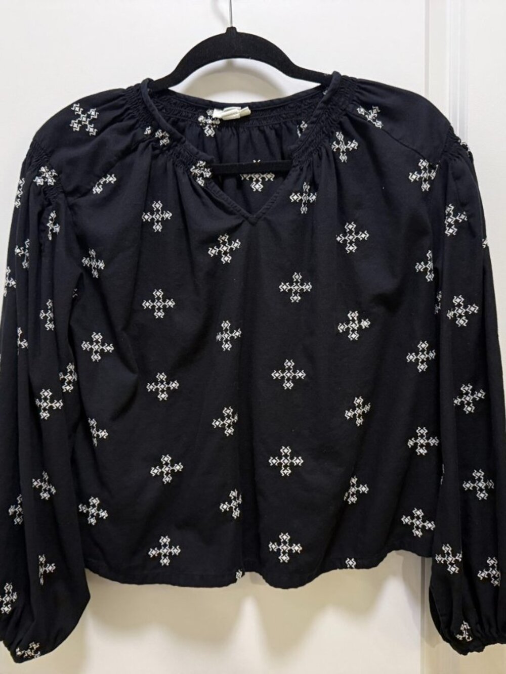 Ana Blue & White Embroidered Cotton V-Neck Blouse Sz XS